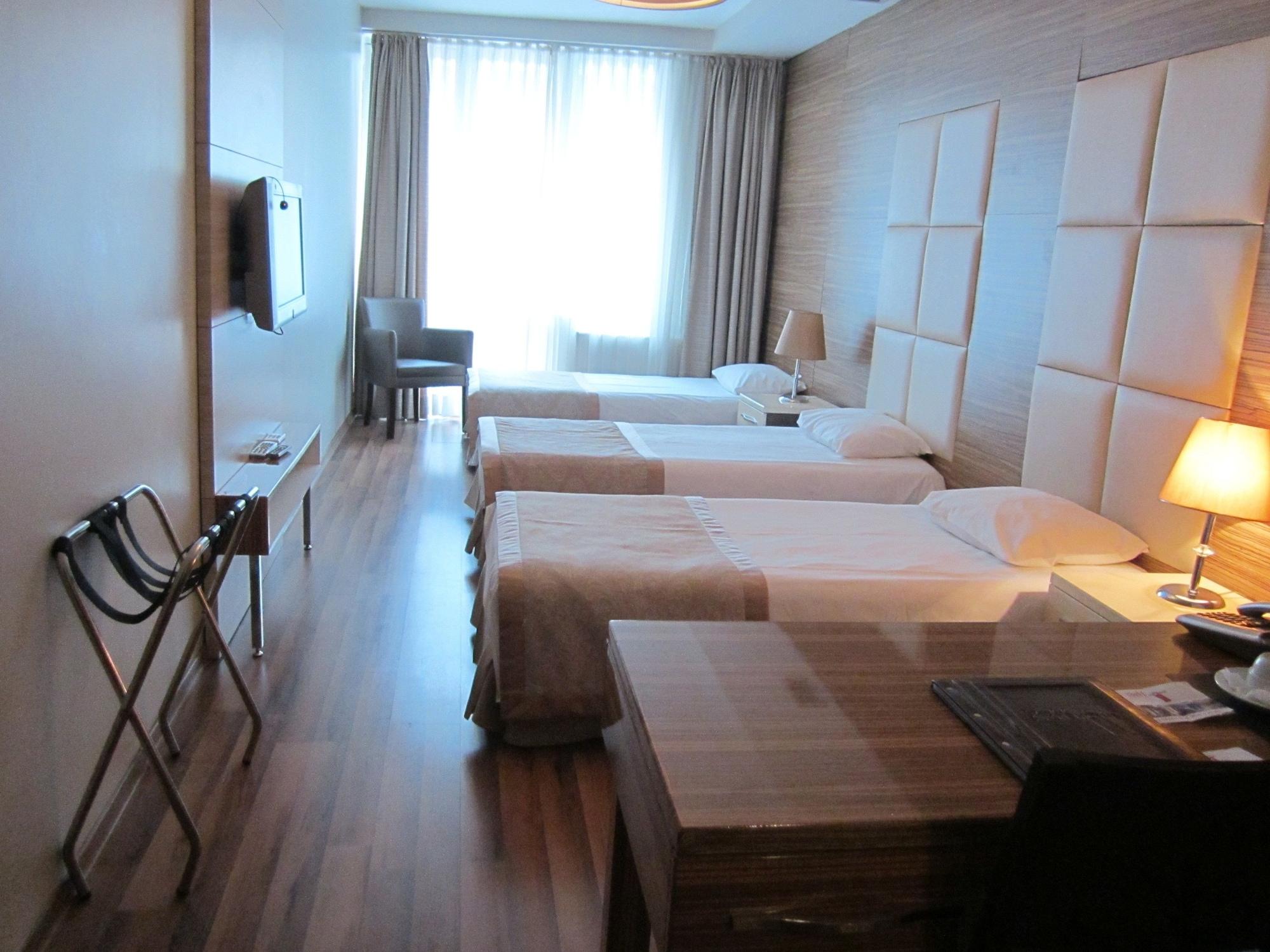 Derpa Hotel